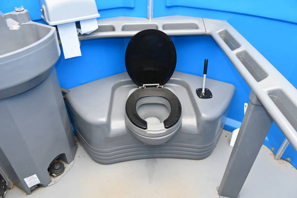 Best Construction site porta potty rental  in Harvey, MI